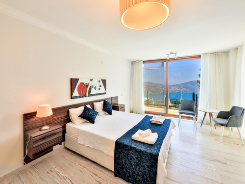  gece  -  Kasım
  | Kalkan Merkezde Deniz Manzaralı Lüks Villa